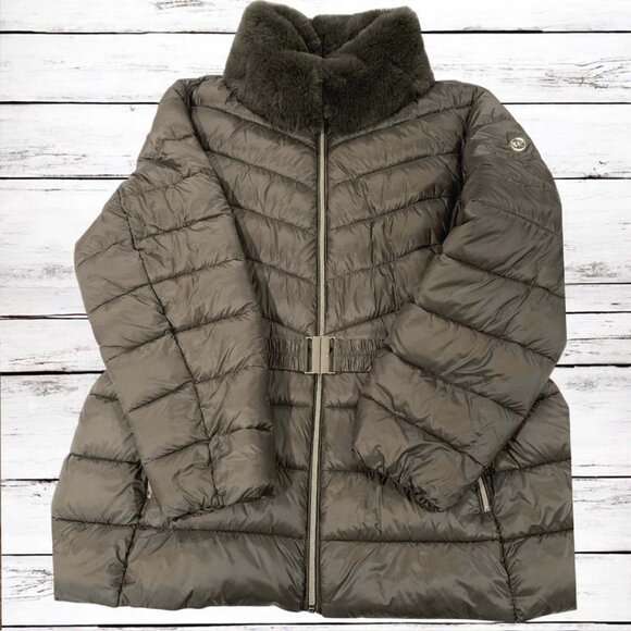 Michael Kors Faux Fur Trim Quilted Nylon Packable Puffer Jacket Size XXL - Picture 6 of 10